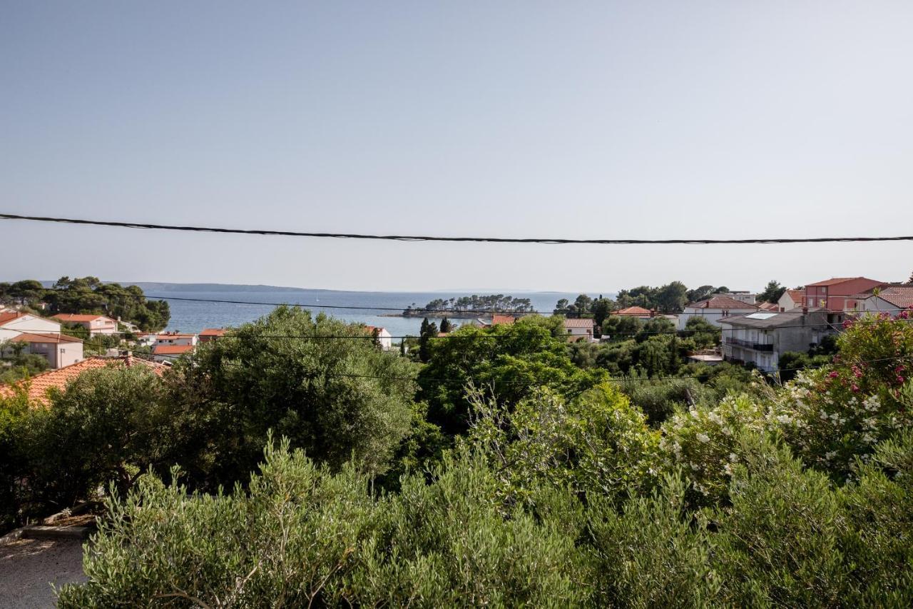 Apartments Mladenka In Banjol المظهر الخارجي الصورة